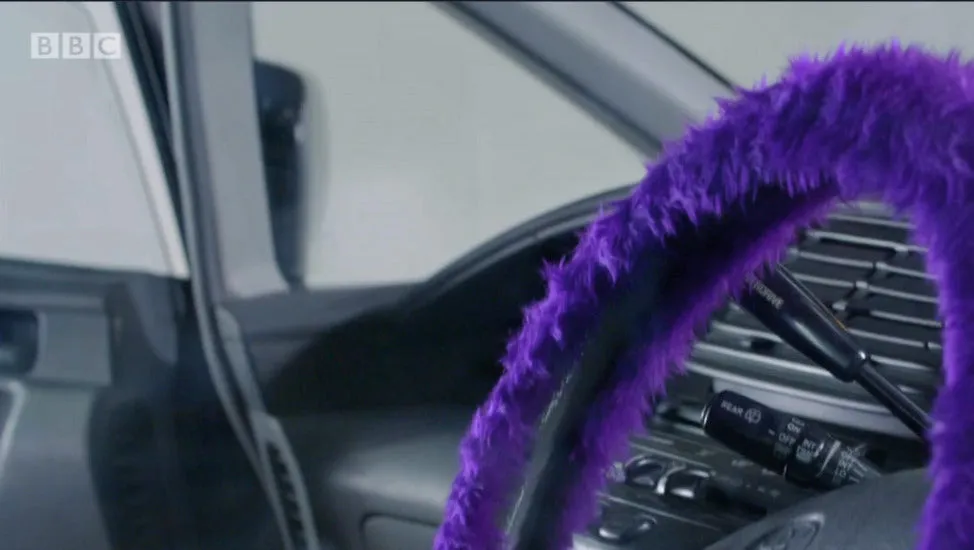 Gorgeous Purple faux fur fuzzy car steering wheel cover